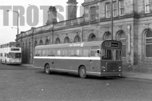 35mm Black and White Negative East Midland Bristol RELL6G 516 PNN516F at Sheffield in 1979