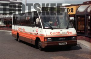 35mm Negative Cardiff Optare MR15 197 L197DDW in c1995